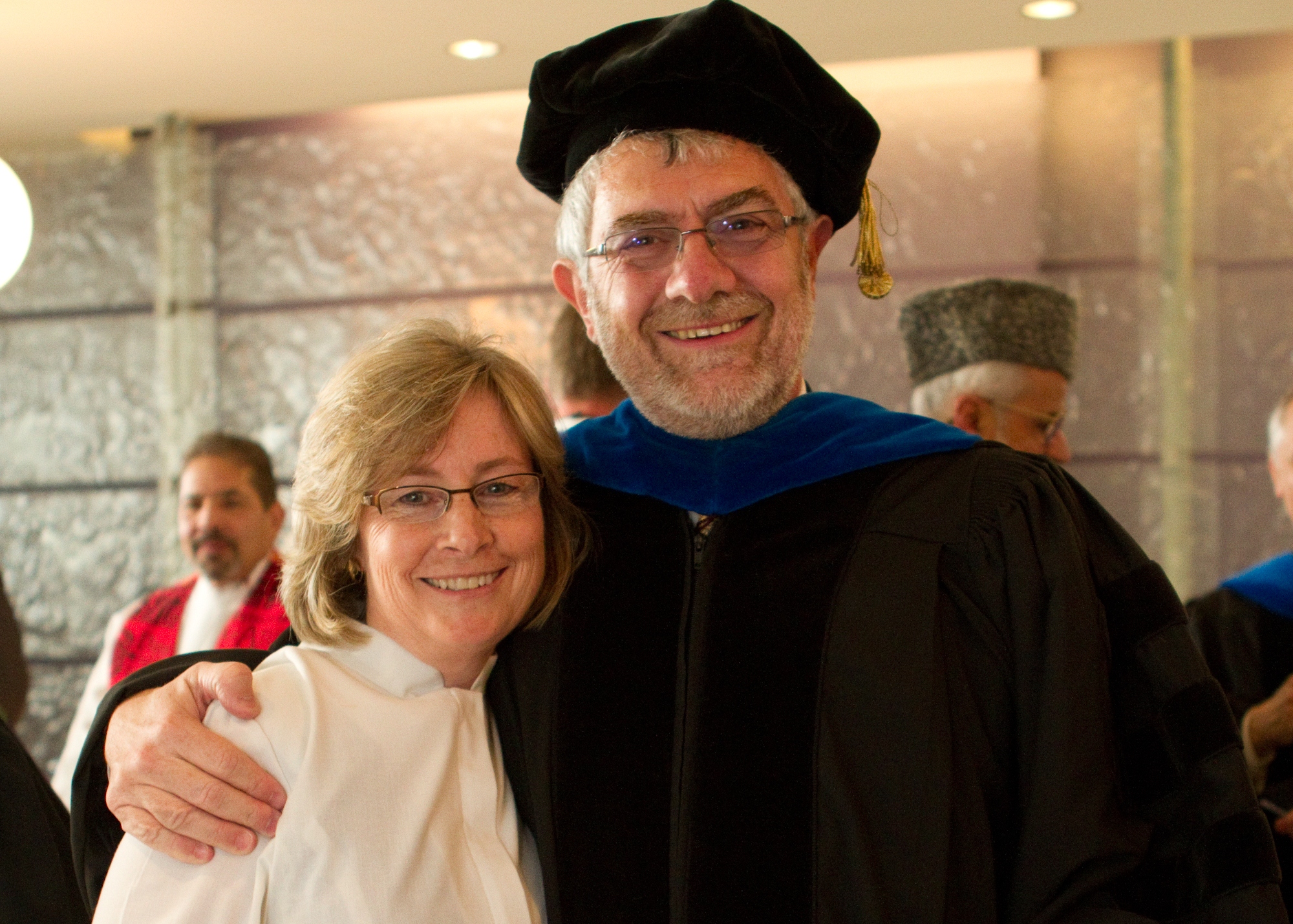 Dr. Gail Stearns is joined by Chancellor Daniele Struppa at her installation as dean of the Fish Interfaith Center, Wallace All Faiths Chapel.