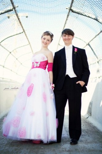 One young cancer patient chose one of Murphy's PICColina creations to match her prom dress