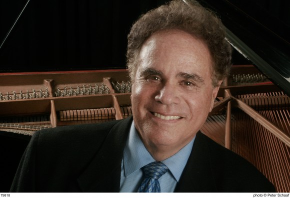 Pianist Jeffrey Siegel's acclaimed Keyboard Conversations comes to Chapman this fall.