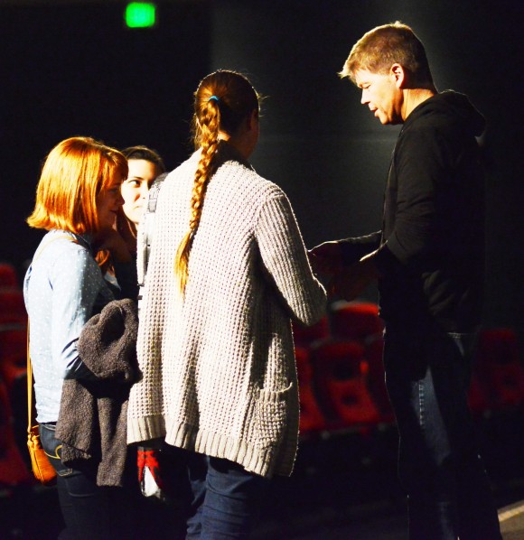 students getting autographs from Rob Liefeld