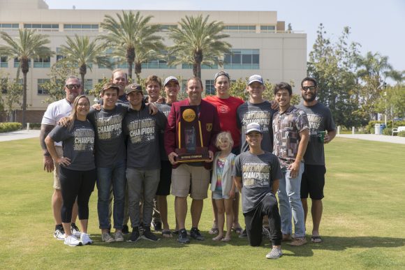 baseball team poses by Musco