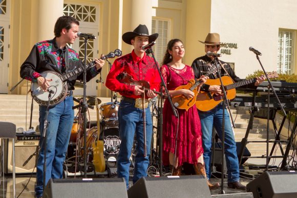 Country band performs at the Bert C Williams Mall