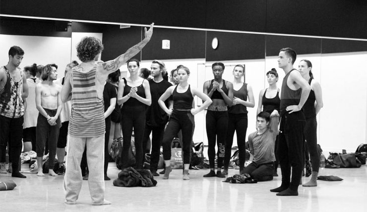 World-renowned dancer and Chapman Presidential Fellow Ido Tadmor teaches master classes during his visits to campus. Recently he accompanied students on a travel course that explored the dance culture of his native Israel.