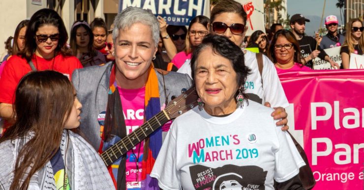 Dolores Huerta and Betty Valencia at a women's march