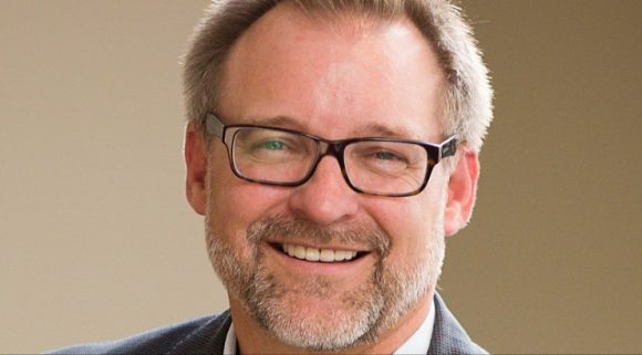 head shot of professor Jeff Goad