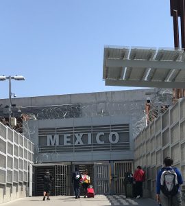 border crossing with mexico sign