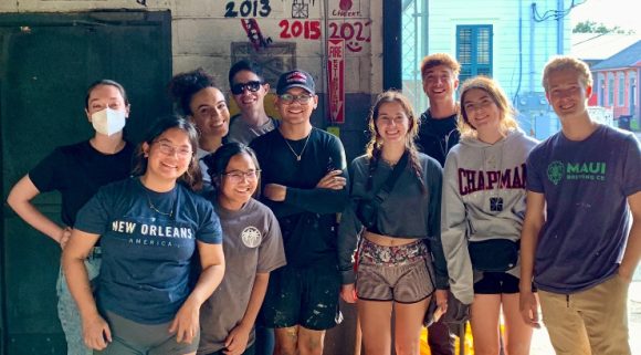 Leadership Studies students pose in New Orleans