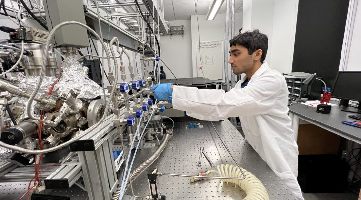 Chapman focused on research in its Thematic Pathway for Reaffirmation of accreditation. Here, Beckman Scholar Ishaan Shah ’23 works on advances in photochemistry.