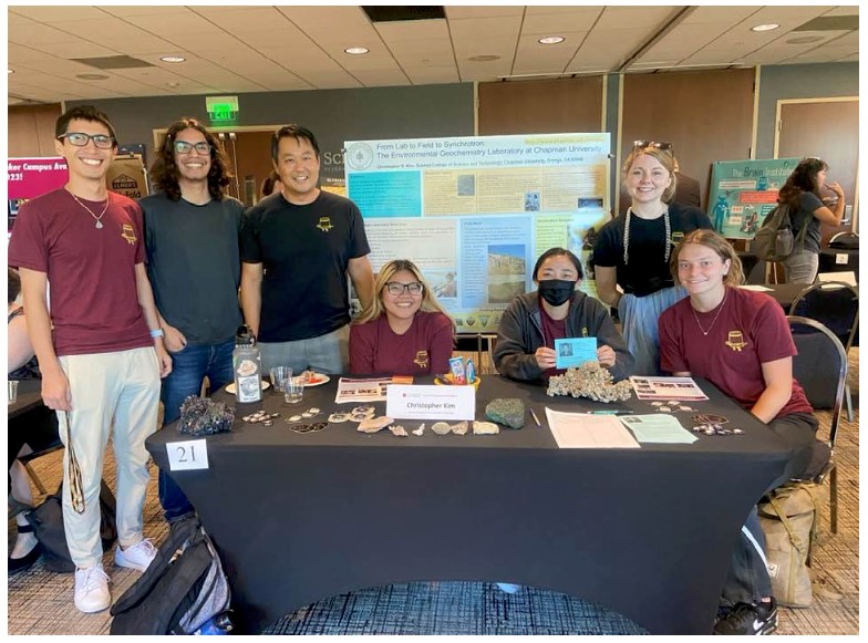 Christopher Kim and students.