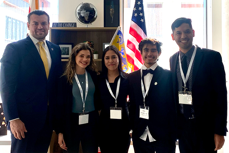 Avelino Valencia with students