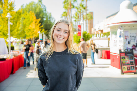 Elizabeth Lacy Encinitas, CA High School Senior