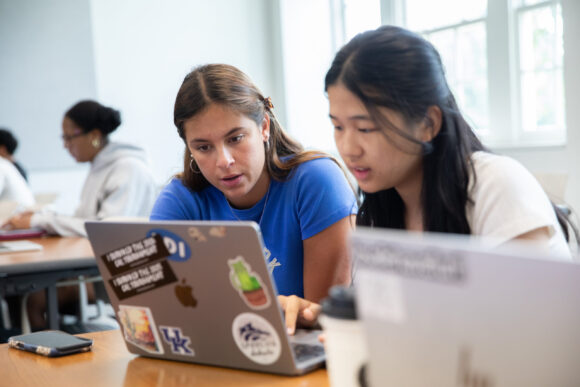 Students collaborate on research projects using data from the Chapman Survey of American Fears